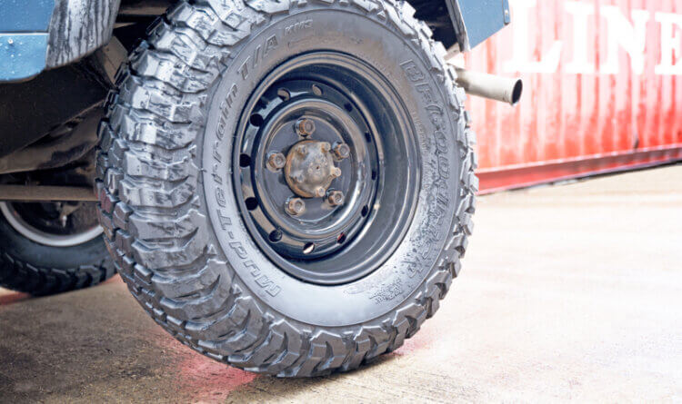 Tuff Torque Wolf Style Wheel Black on a land rover
