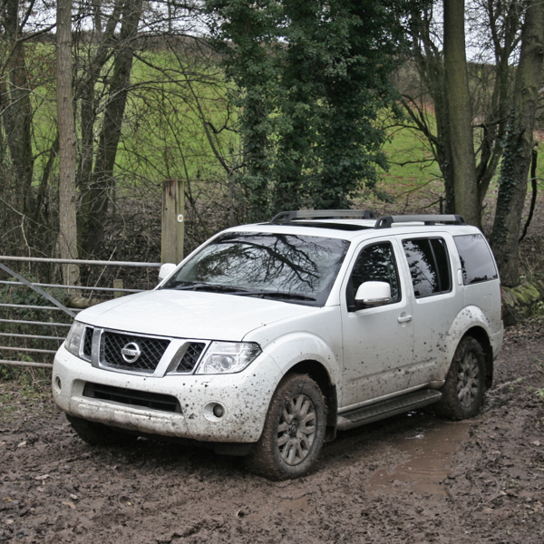 A Toyota pathfinder using a Green Lane to off road